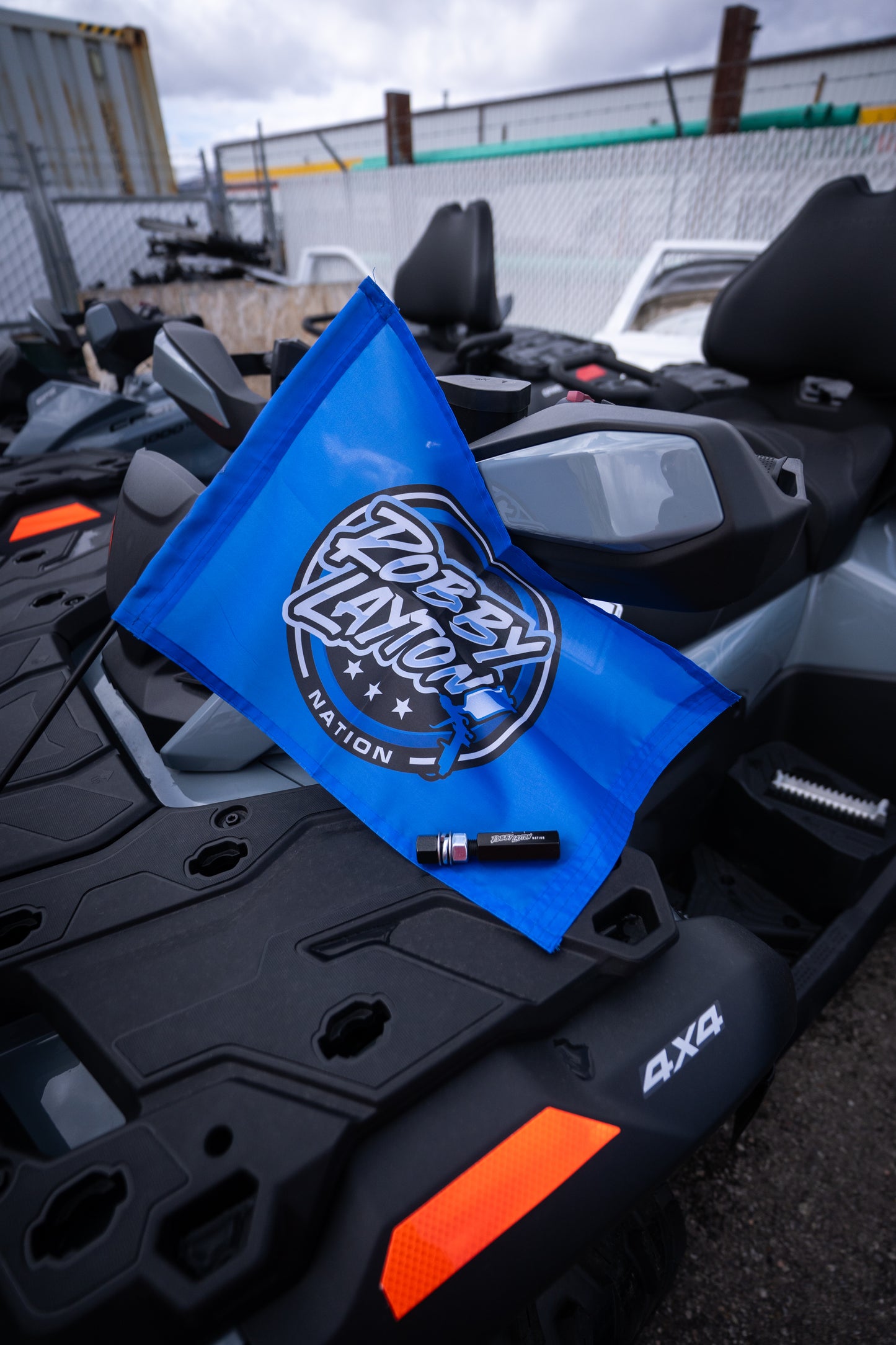 Robby Layton Whip Flag & Mount Combo